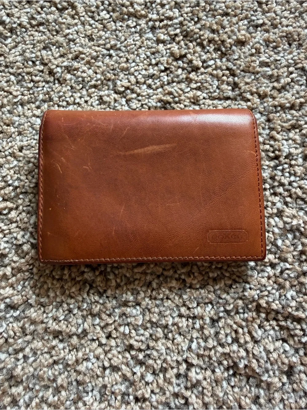 COACH Vintage Brown Leather Bi-Fold Wallet with ID Window & Card Slots